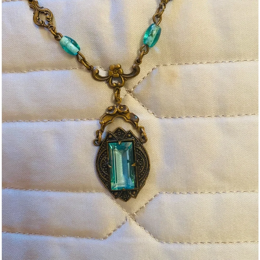 Victorian costume light blue/aquamarine necklace - Picture 2 of 4